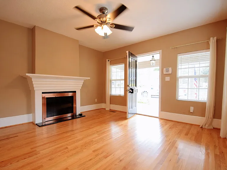 524 Pearl St — Photo 5