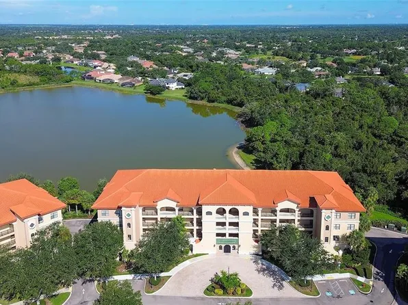 7612 LAKE VISTA COURT #203, LAKEWOOD RANCH, FL 34202