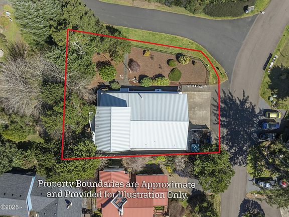 5th image of 930 NW Estate Dr