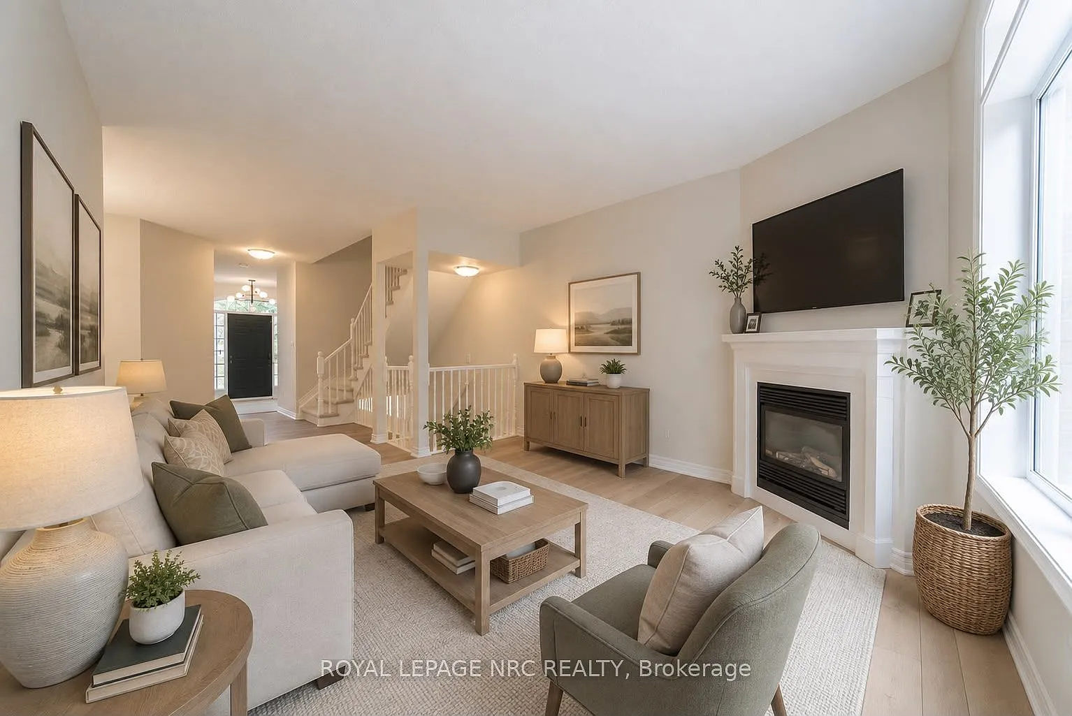 3 bed, $3,000 — Photo 4