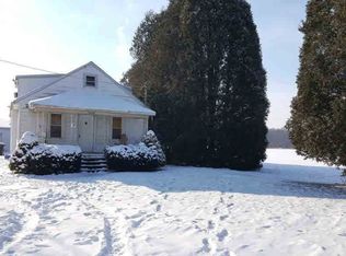 12909 S Custer Rd, Dundee, MI 48131