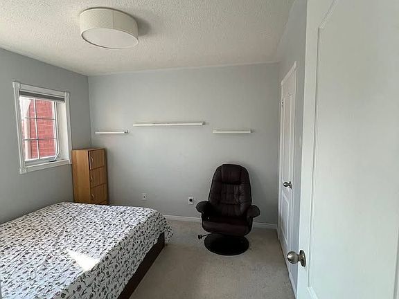 2nd image of 50 Monaco Ct W
