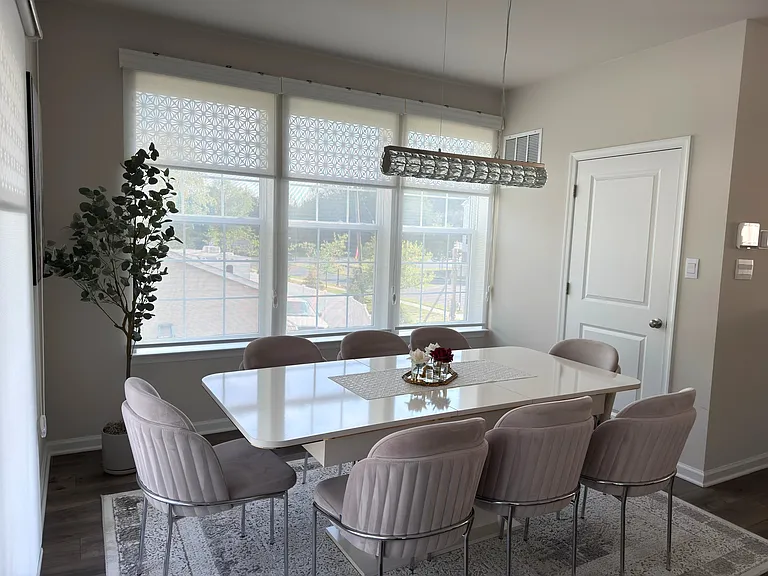 1 Autumn Park Blvd — Photo 25