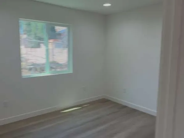 12869 Sunburst St, Pacoima, CA 91331
