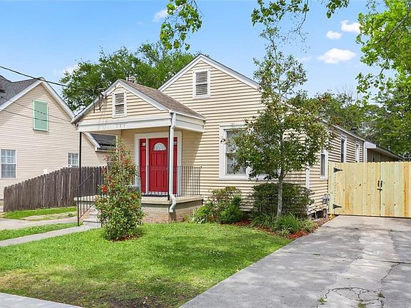 3rd image of 645 Saint George Ave