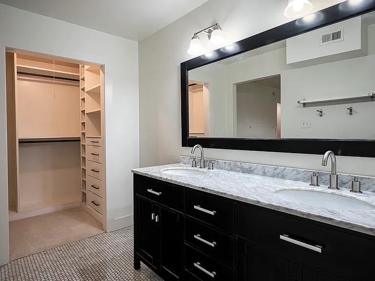3648 Jubilee Trl — Photo 12