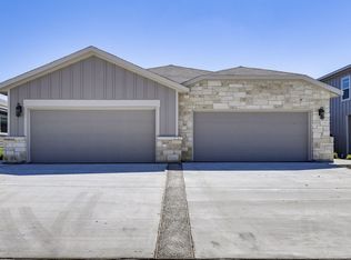 612 Wheatfield Dr, Venus, TX 76084