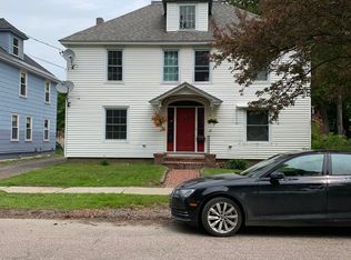 24 Randall St, Waterbury, VT 05676