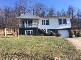 14 Lancaster Dr, Morgantown, WV 26508