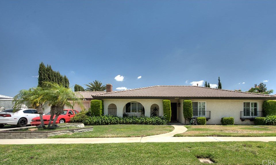 1st image of 8837 Beechwood Dr