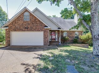 309 Roundhill Cv, Nashville, TN 37211
