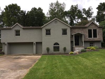 8105 W Greenview Dr, Muncie, IN, 47304