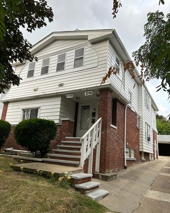 1st image of 4733 E 93rd St
