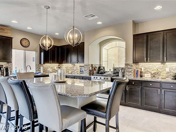 4th image of 9623 Glades Pike Ct