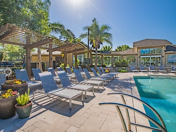 Sundeck and Lounge Chairs