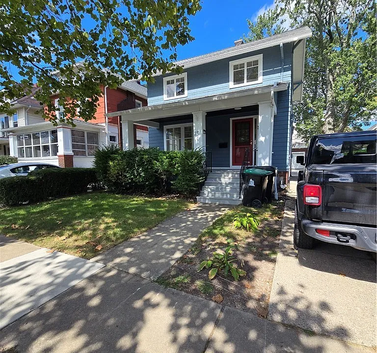 75 W Hazeltine Ave