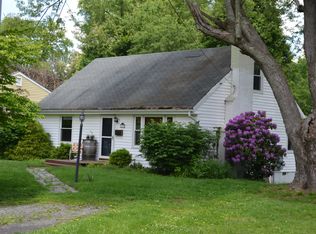 131 Robin Rd, Waynesboro, VA 22980