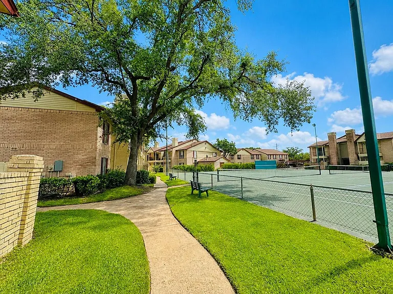 2120 El Paseo St #2305 — Photo 28