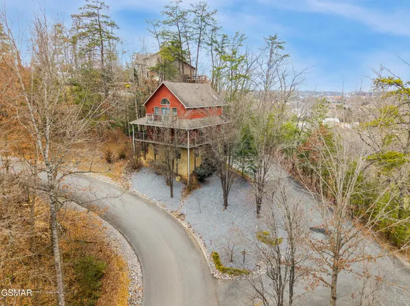 3438 Brook Stone Way, Pigeon Forge, TN 37863
