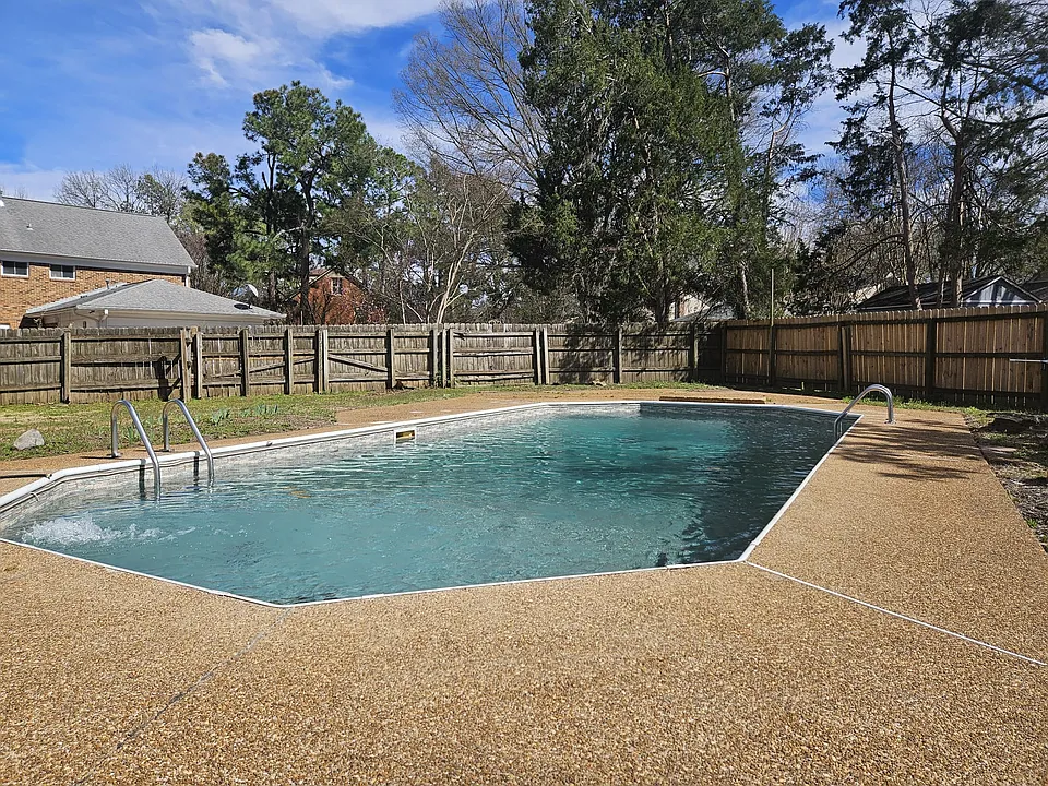 2674 Breenwood Ln