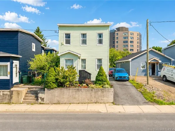 118 Millidge Ave, Saint John, NB E2K 2L9