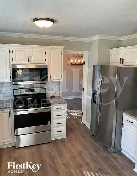 3907 Melshire Ln — Photo 8