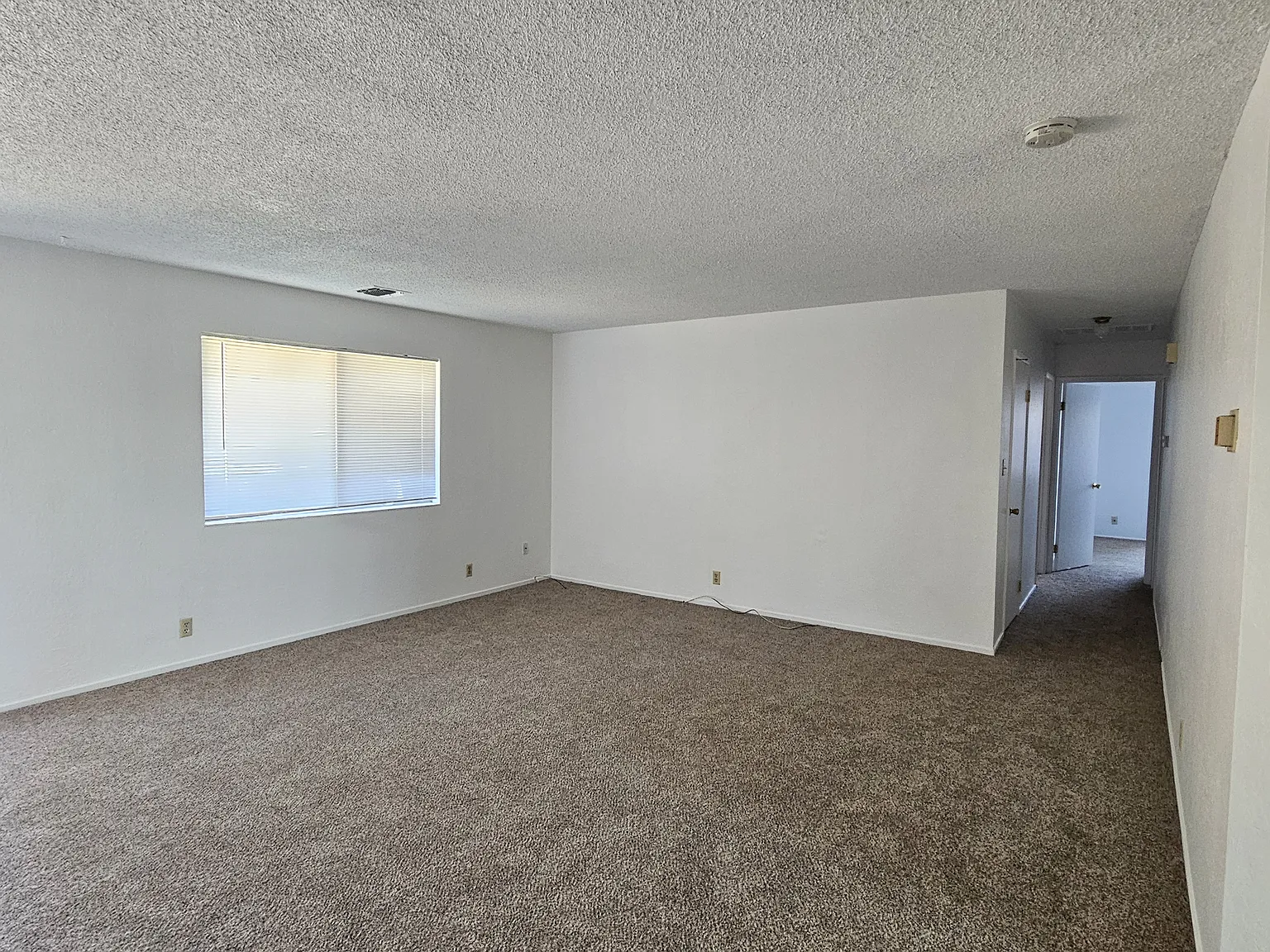Buthmann Ave, Tracy — Photo 3
