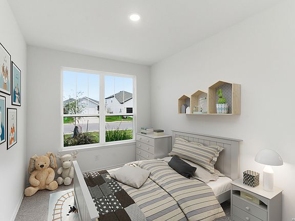 2nd image of 968 Heartseed Ave