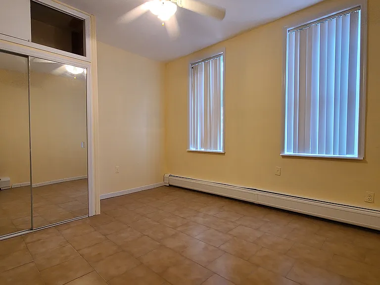 1217 63rd St #1 — Photo 13