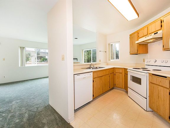 3rd image of 7405 Charmant Dr #2310