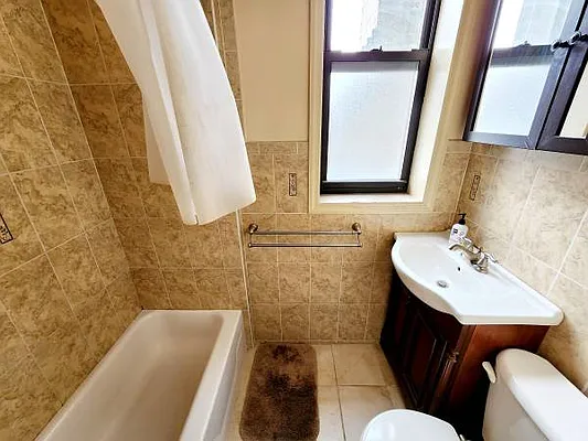 Rented by Brooklyn Property Group LLC | media 15