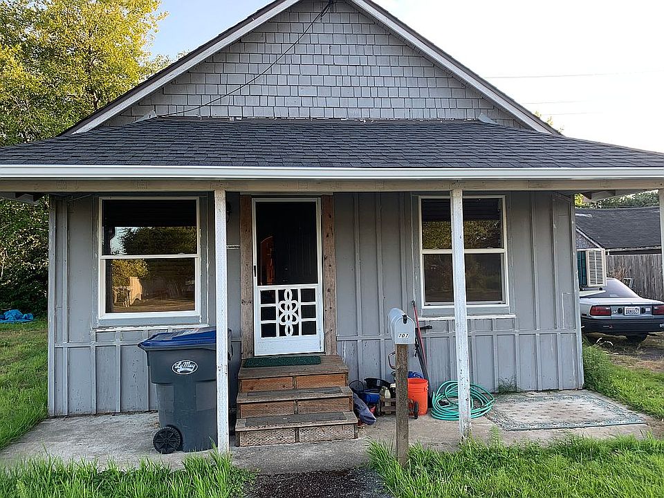 1st image of 707 S West Blvd