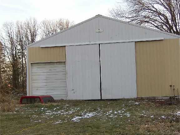 3rd image of 6109 Highway 73