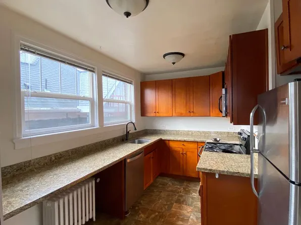 Cornell Apartments, 531 Malden Ave E APT 302, Seattle, WA 98112