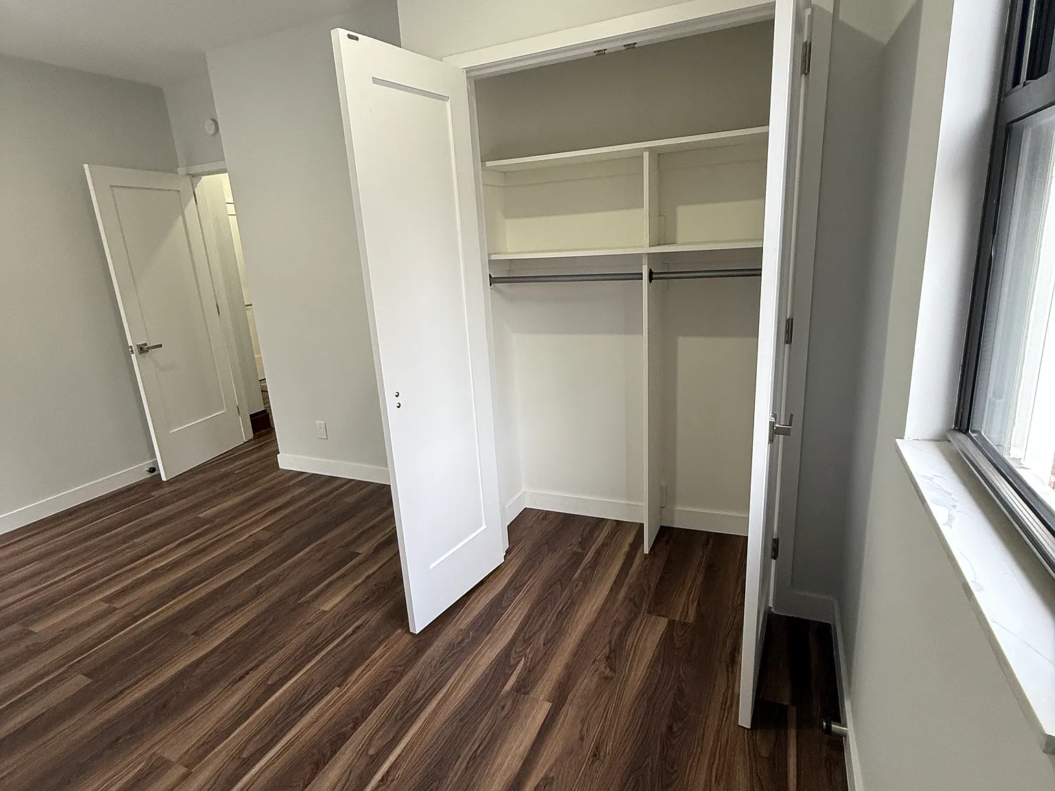 2 bed, $3,500 — Photo 4