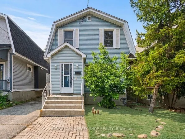56 Smirle Ave, Ottawa, ON K1Y 0S1