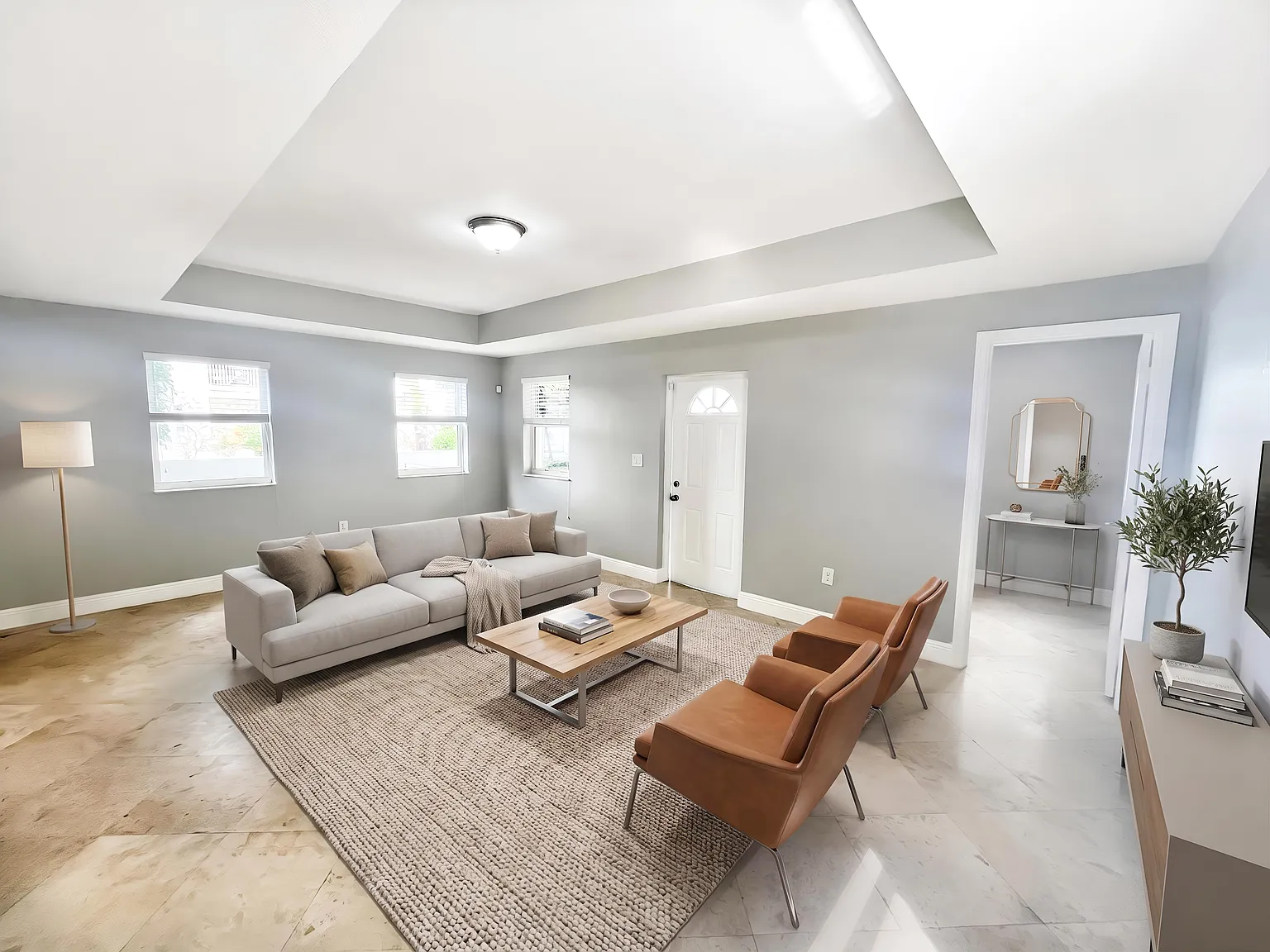 1045 SW 9th Ct — Photo 3