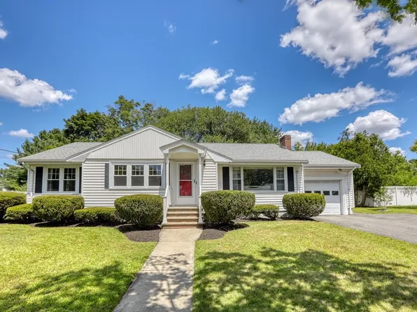 7 Alfred Rd, Saugus, MA 01906
