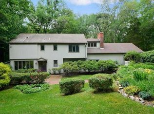 1486 Stony Ln, North Kingstown, RI 02852