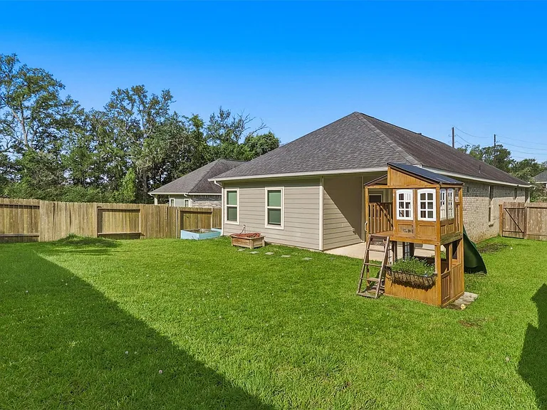 8415 Balding Dr — Photo 39