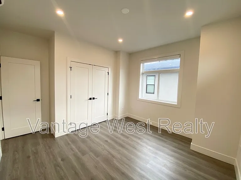 867 Morrison Ave #4 — Photo 23
