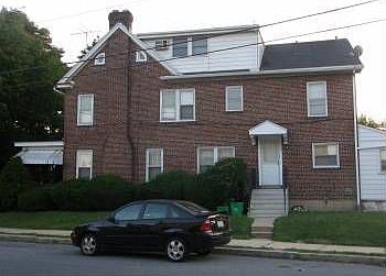 2nd image of 2029 W Washington St