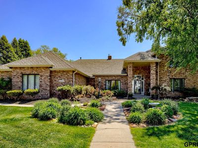 18419 Poppleton Cir, Omaha, NE, 68130