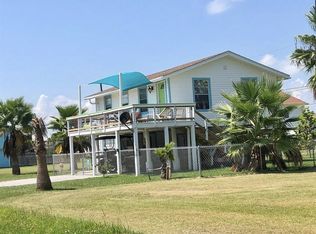 16626 Jean Lafitte Rd, Jamaica Beach, TX 77554