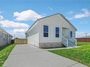 4020 Mistrot St, Meraux, LA 70075