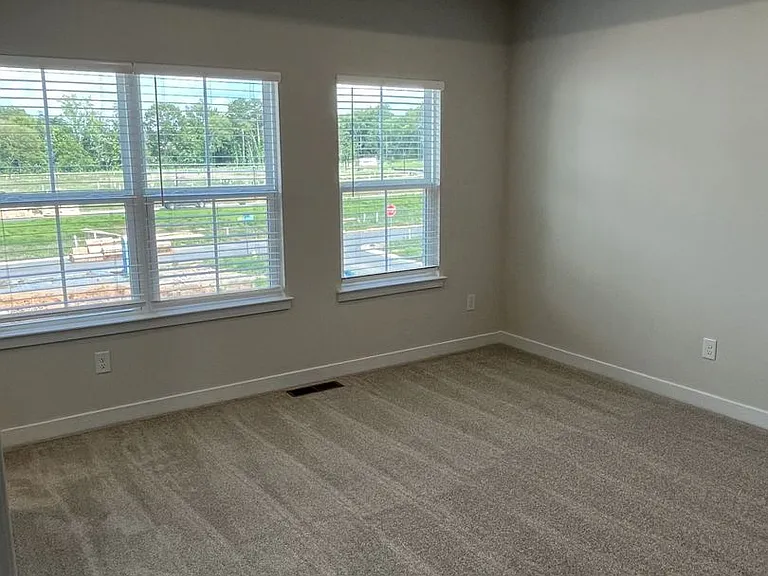 5013 Griers Hill Dr — Photo 18