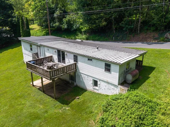 915 Kunkles Mill Rd, Lewisberry, PA 17339