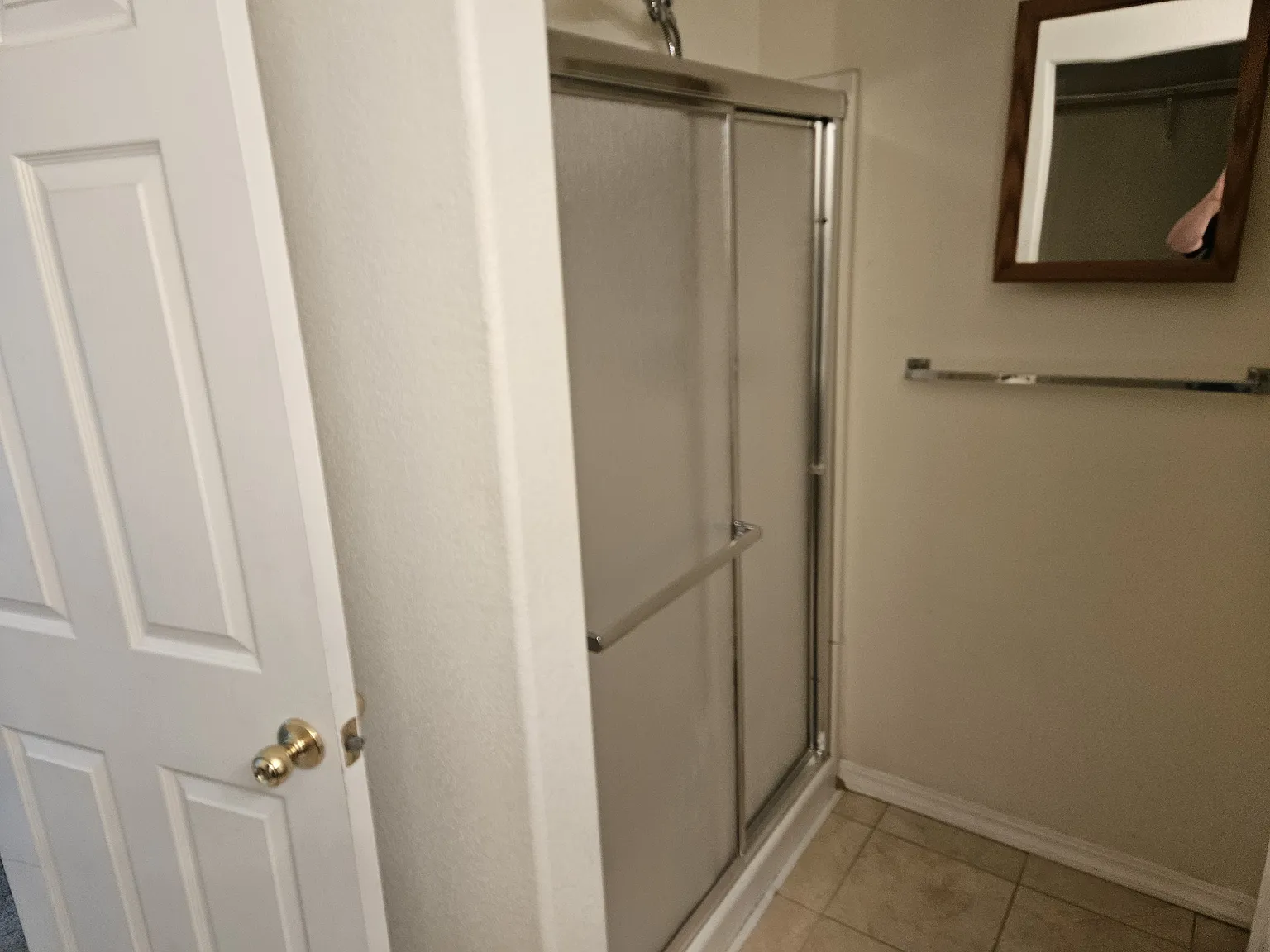 2 bed, 2.5 bath, 1634 sqft, $2,000 — Photo 3