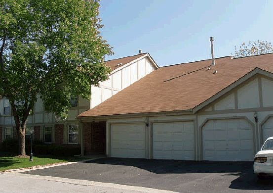 1st image of 376 Newgate Ct Unit Z1