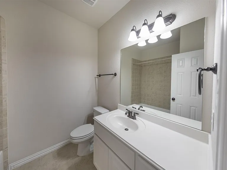 10406 Mossback Pine Rd — Photo 32